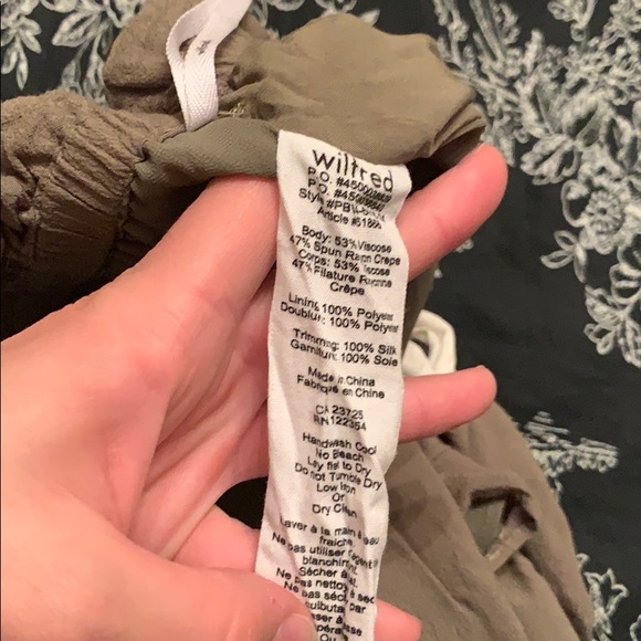 Wilfred green shorts - Picture 4 of 5